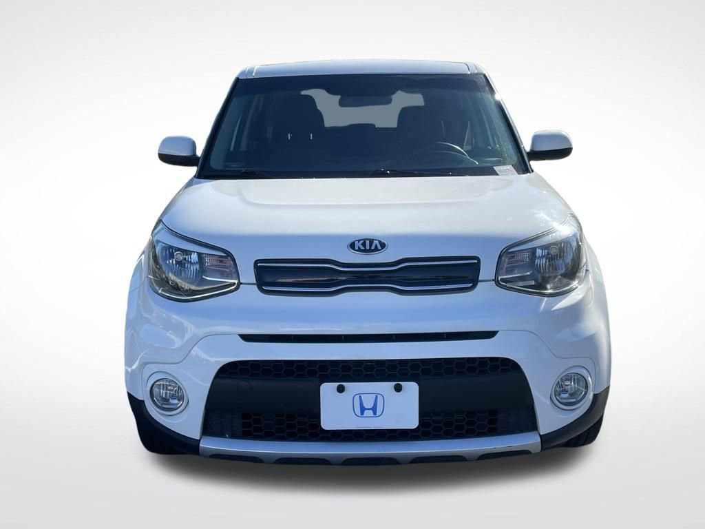 Used 2018 Kia Soul + FWD image 9