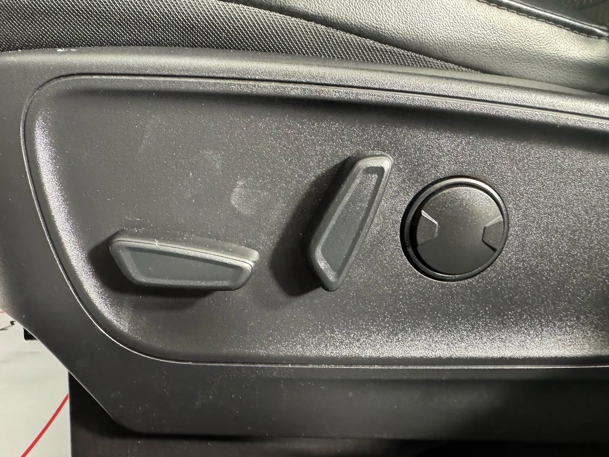 Used 2024 Ford Escape ST-Line w/ Tech Pack #1 image 34