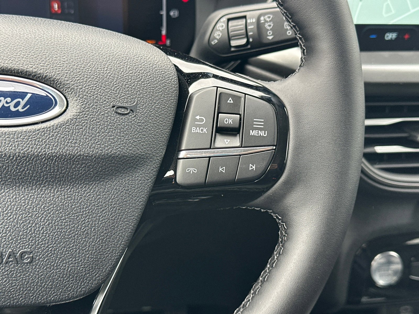 New 2026 Ford Escape SE image 22