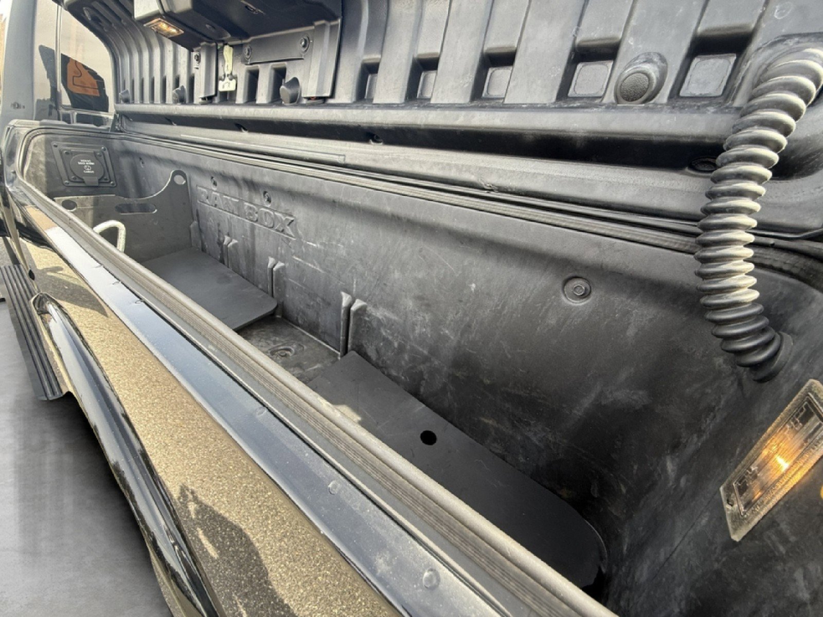 Used 2019 RAM 2500 Limited image 31