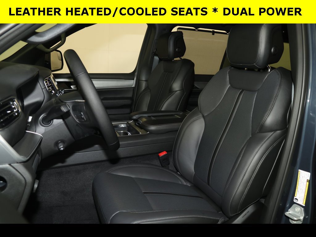 New 2025 Jeep Wagoneer Series II w/ Convenience Group I image 3