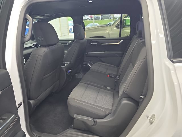 Certified 2025 GMC Acadia Elevation AWD/4WD image 10