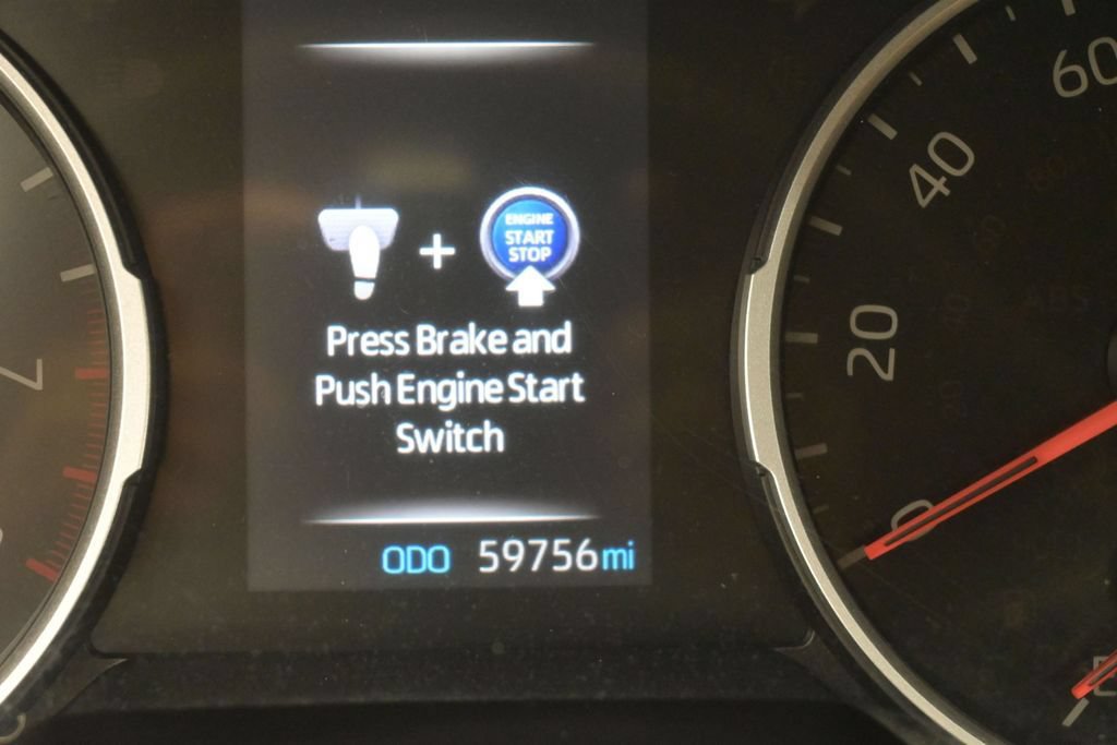 Used 2020 Toyota RAV4 XLE w/ Convenience Package FWD image 12