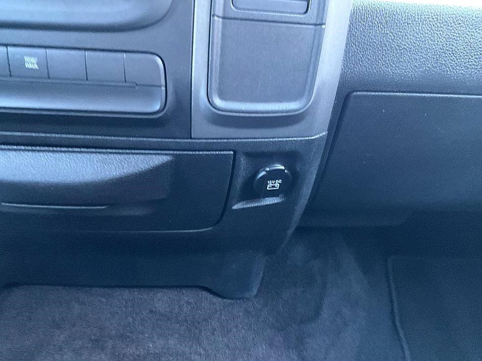 Used 2014 RAM 1500 Express image 28