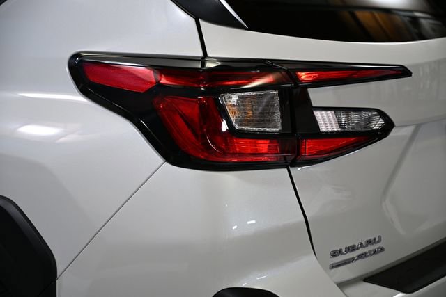 Used 2025 Subaru Crosstrek 2.5i Limited w/ Popular Package #3A image 16