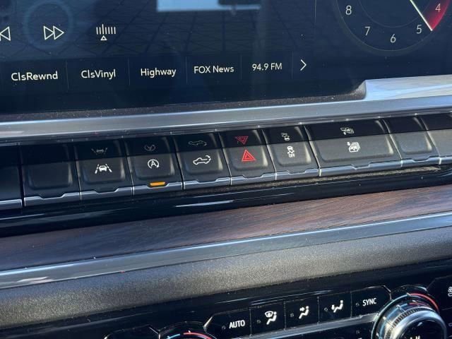 Used 2022 GMC Sierra 1500 SLT w/ SLT Convenience Package image 27