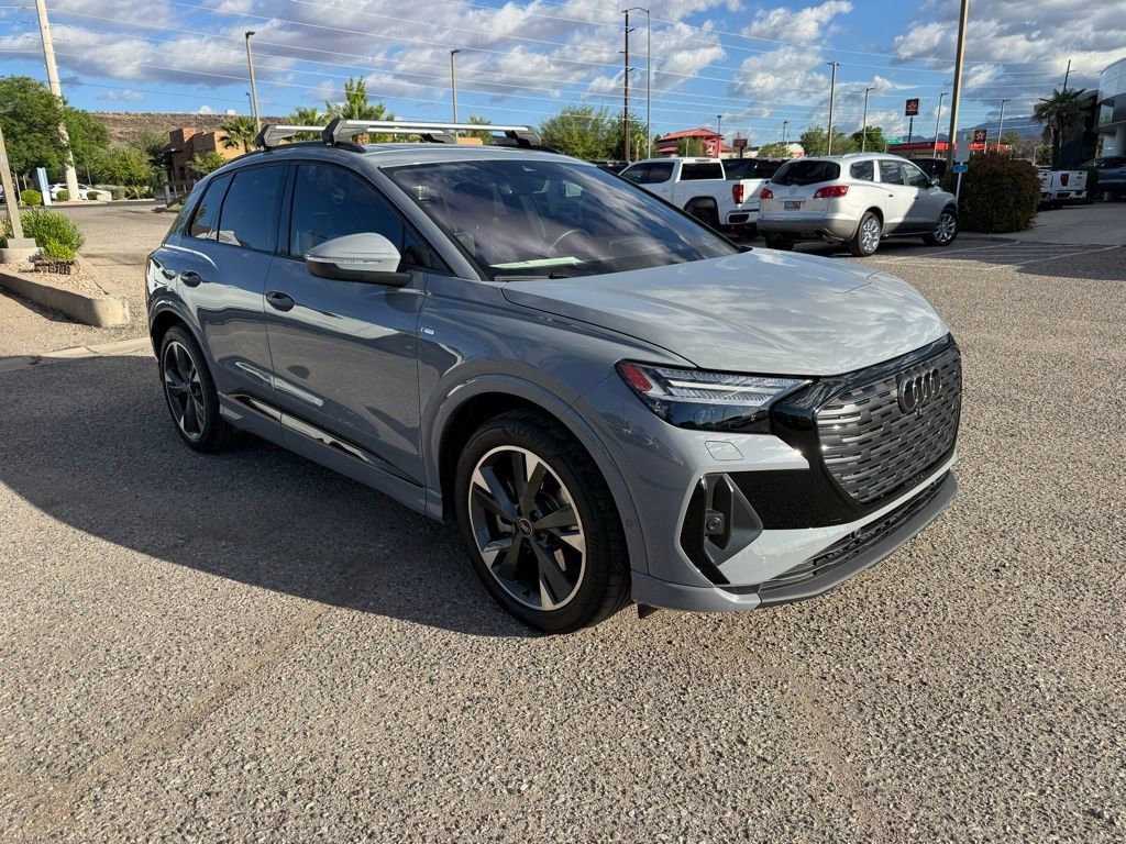 Used 2024 Audi Q4 e-tron Prestige w/ Black Optic Package image 3