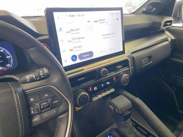 Certified 2025 Toyota 4Runner TRD Off-Road Premium image 23