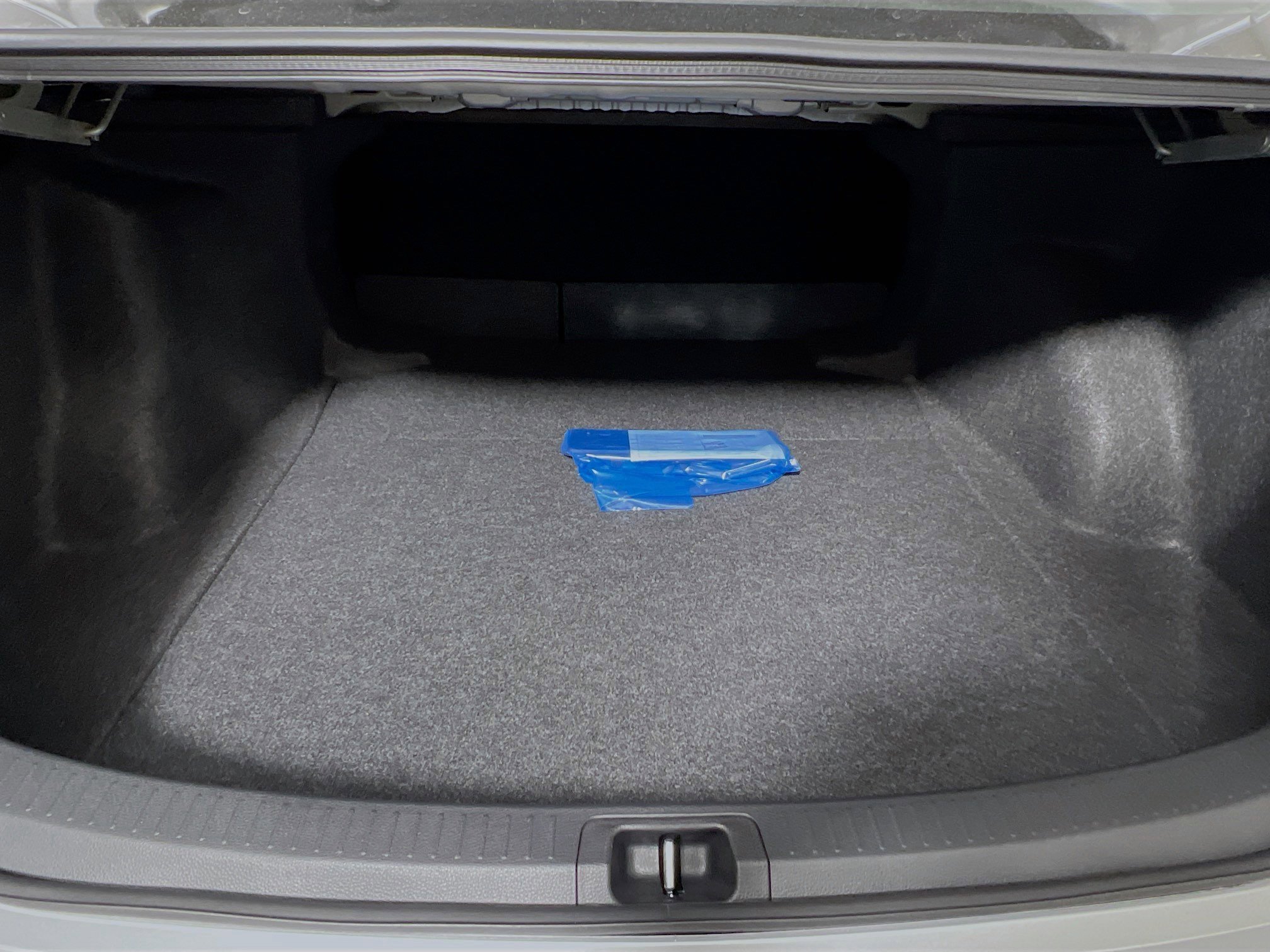 Used 2025 Toyota Corolla LE image 33