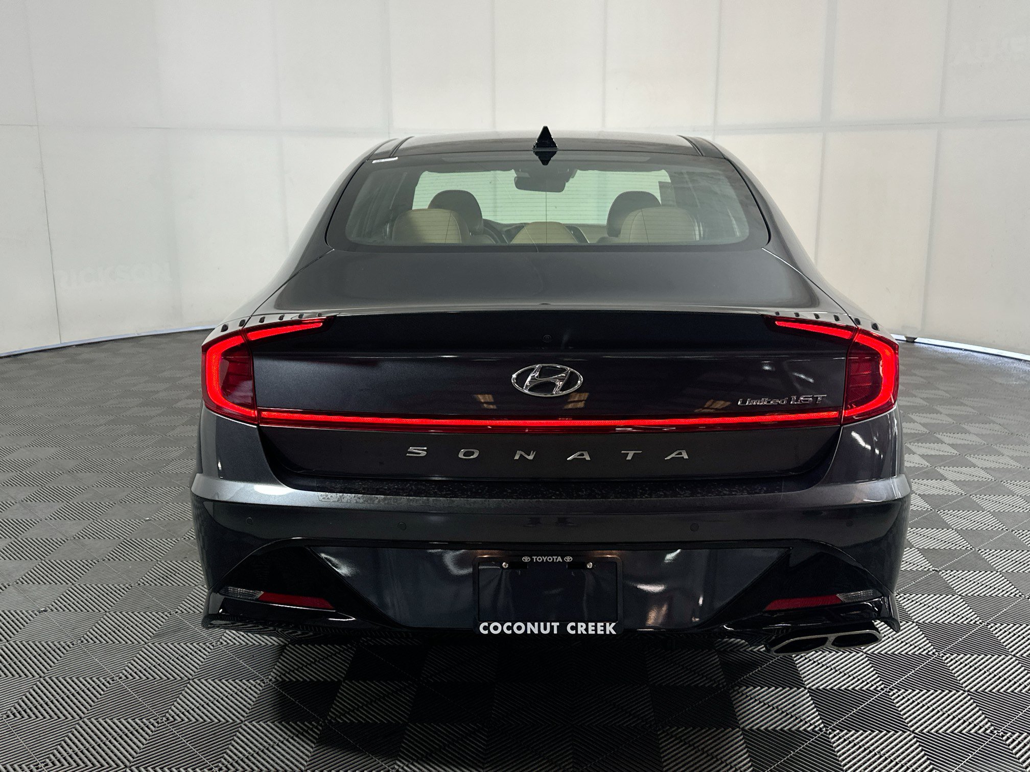 Used 2021 Hyundai Sonata Limited FWD image 4