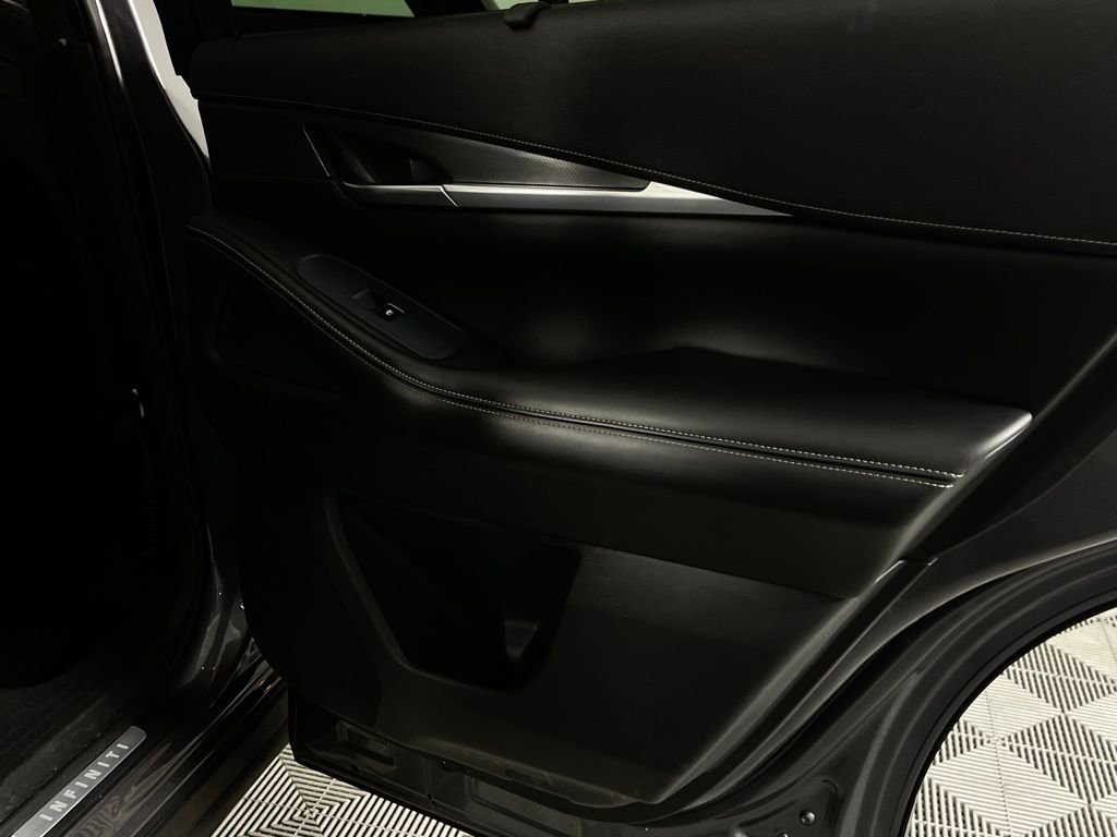 Used 2023 INFINITI QX60 Luxe w/ Cargo Package image 25