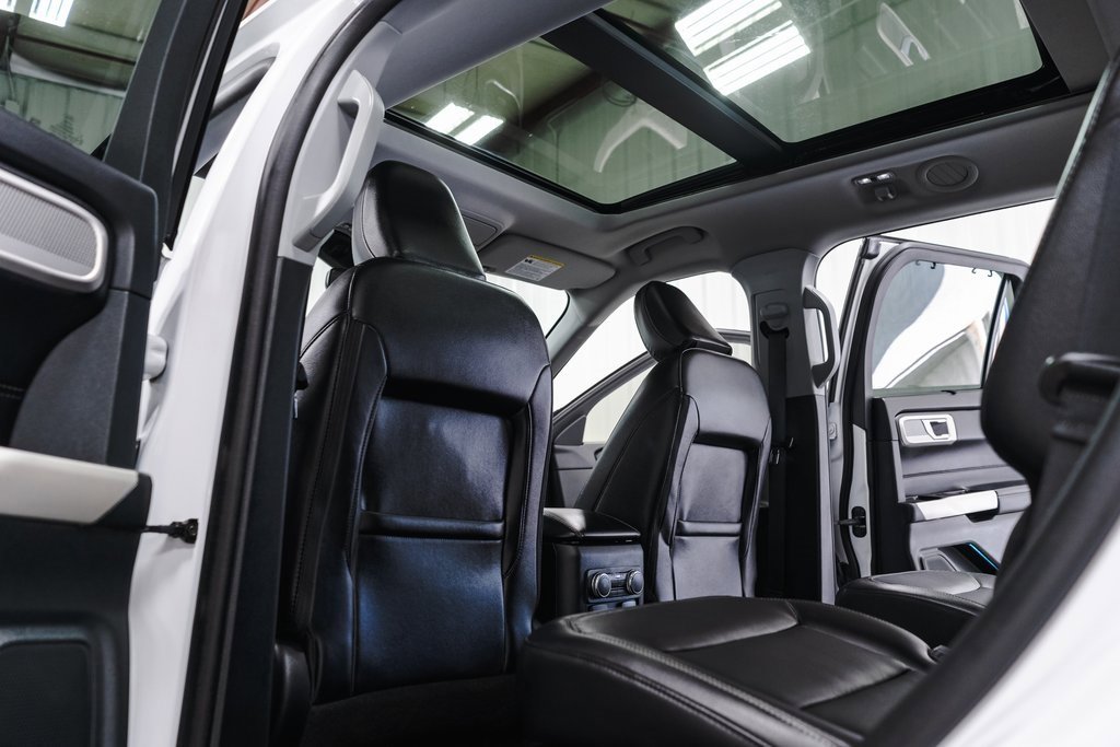 Used 2021 Ford Explorer Limited w/ Equipment Group 301A image 33