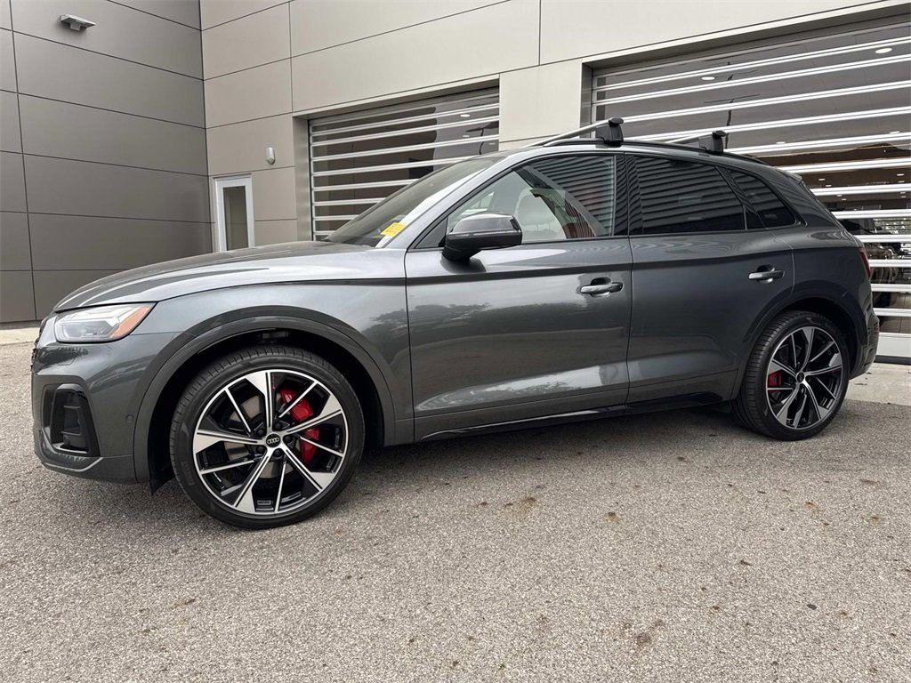 Used 2024 Audi SQ5 Prestige image 3