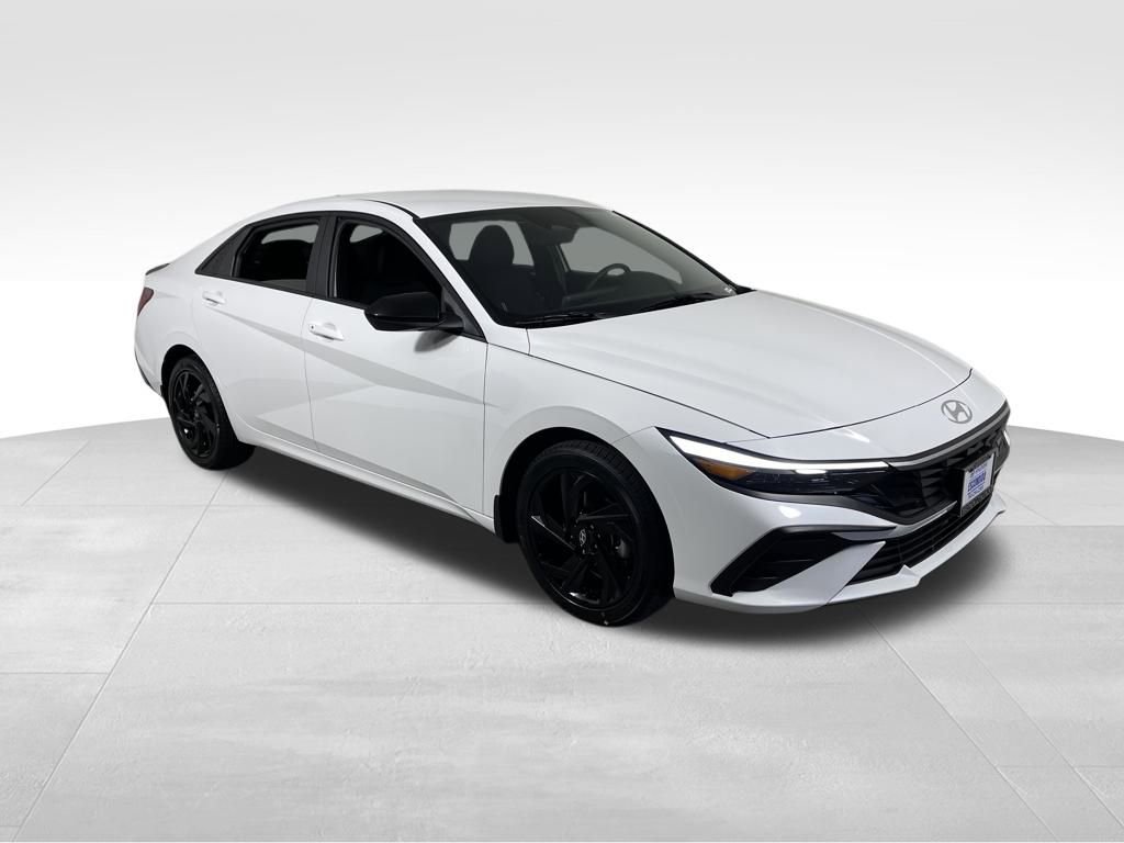 New 2026 Hyundai Elantra Sport FWD image 7