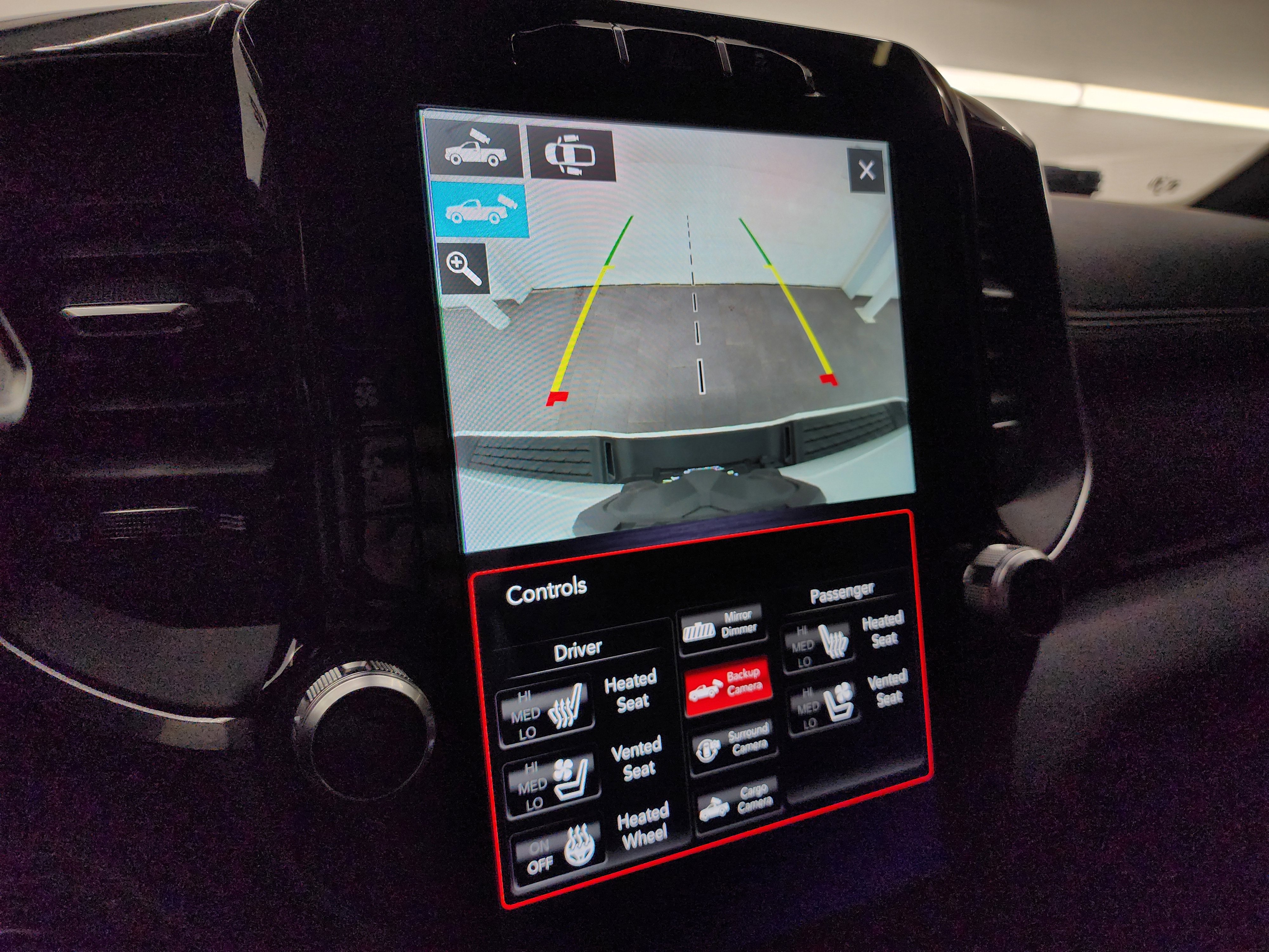 Used 2021 RAM 3500 Laramie w/ Night Edition image 22