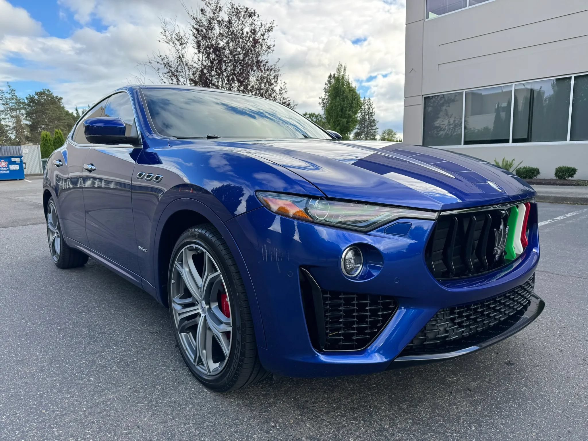 Used 2019 Maserati Levante GranSport AWD/4WD image 2