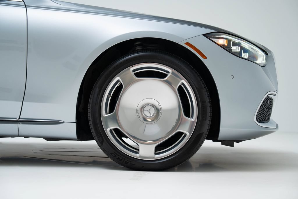 Used 2024 Mercedes-Benz Maybach S 580 4MATIC image 12