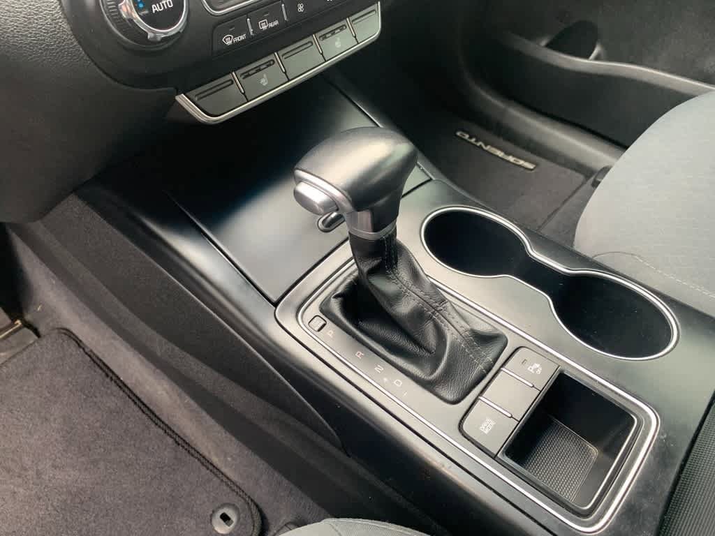 Used 2019 Kia Sorento FWD w/ LX Convenience Package image 15