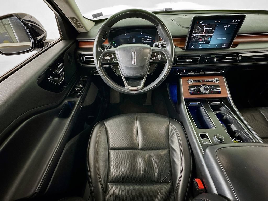 Used 2022 Lincoln Aviator Reserve AWD/4WD image 23