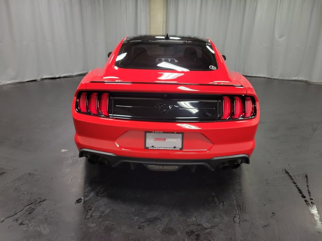 Used 2022 Ford Mustang Premium RWD image 7