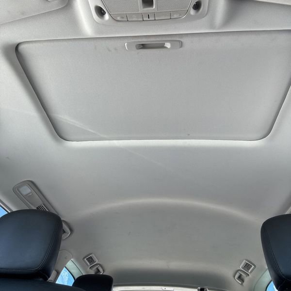 Used 2023 Nissan Armada SL w/ Captain's Chairs Package image 15