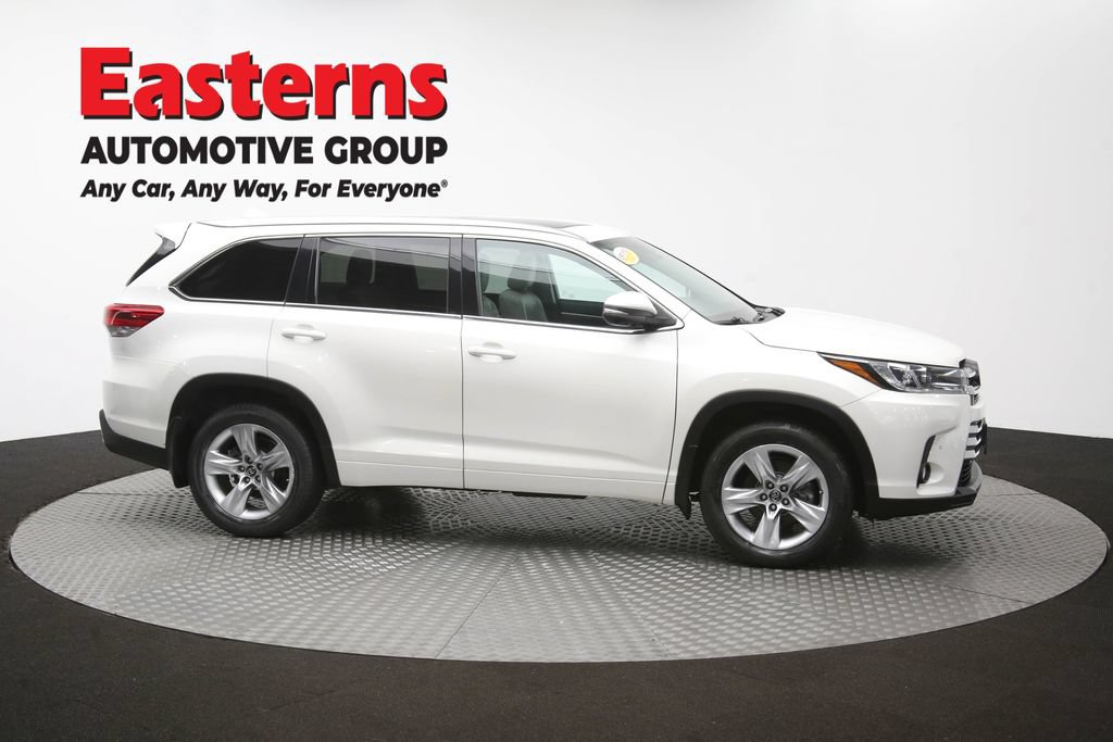 Used 2017 Toyota Highlander Limited Platinum AWD/4WD image 52