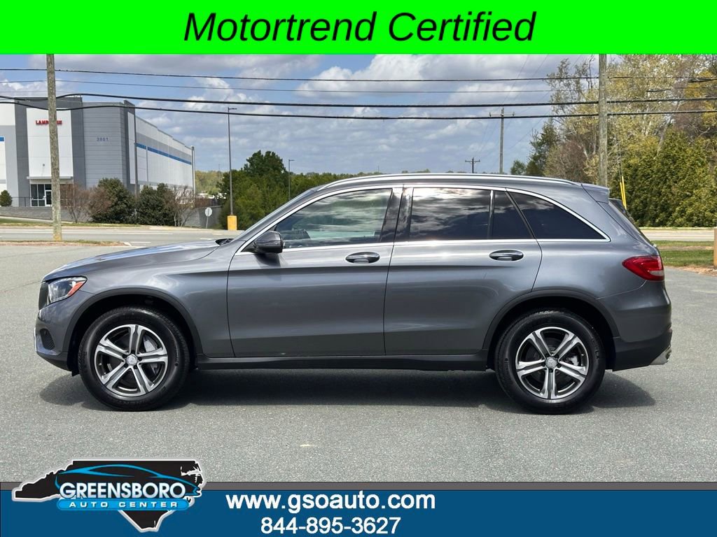 Used 2017 Mercedes-Benz GLC 300 4MATIC w/ Premium 1 Package image 2