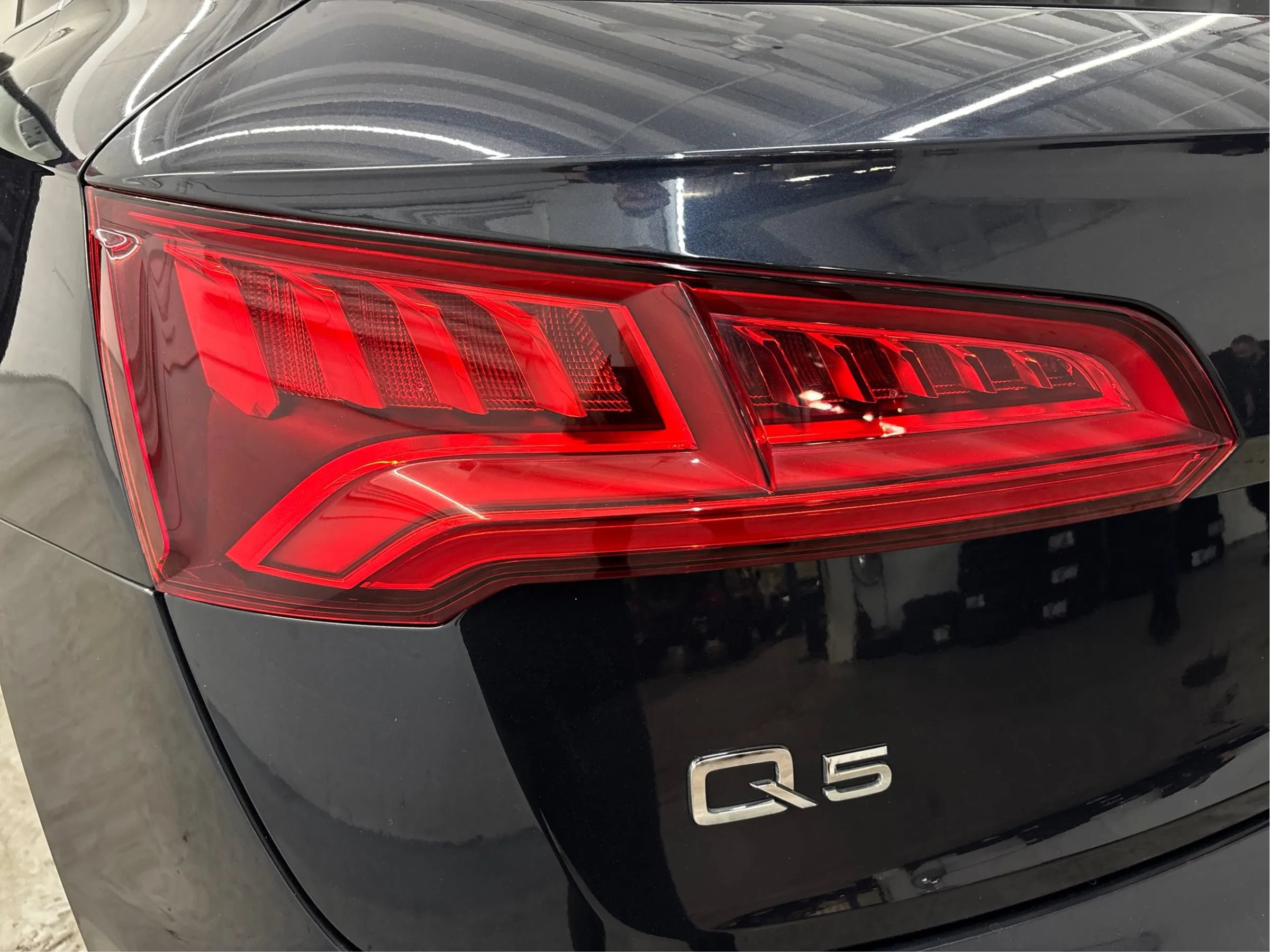 Used 2018 Audi Q5 Prestige w/ Prestige Package AWD/4WD image 33