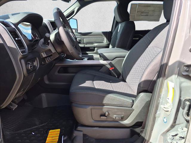 New 2026 RAM 3500 Big Horn AWD/4WD video 4
