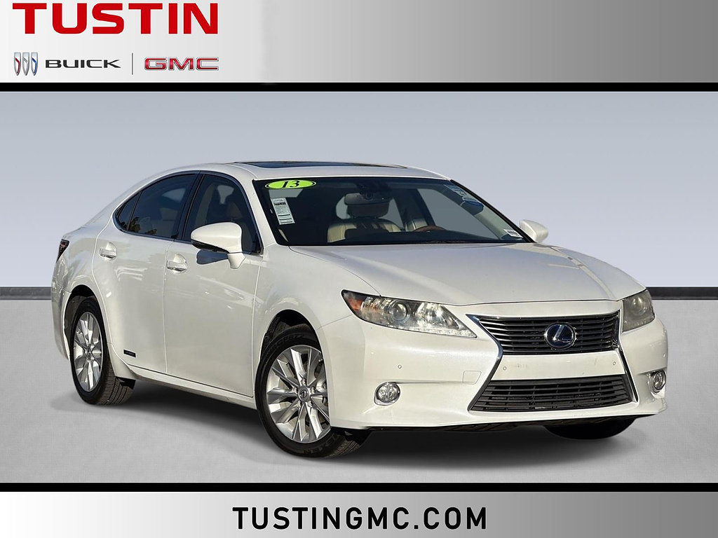 Used 2013 Lexus ES 300h w/ Premium Pkg
