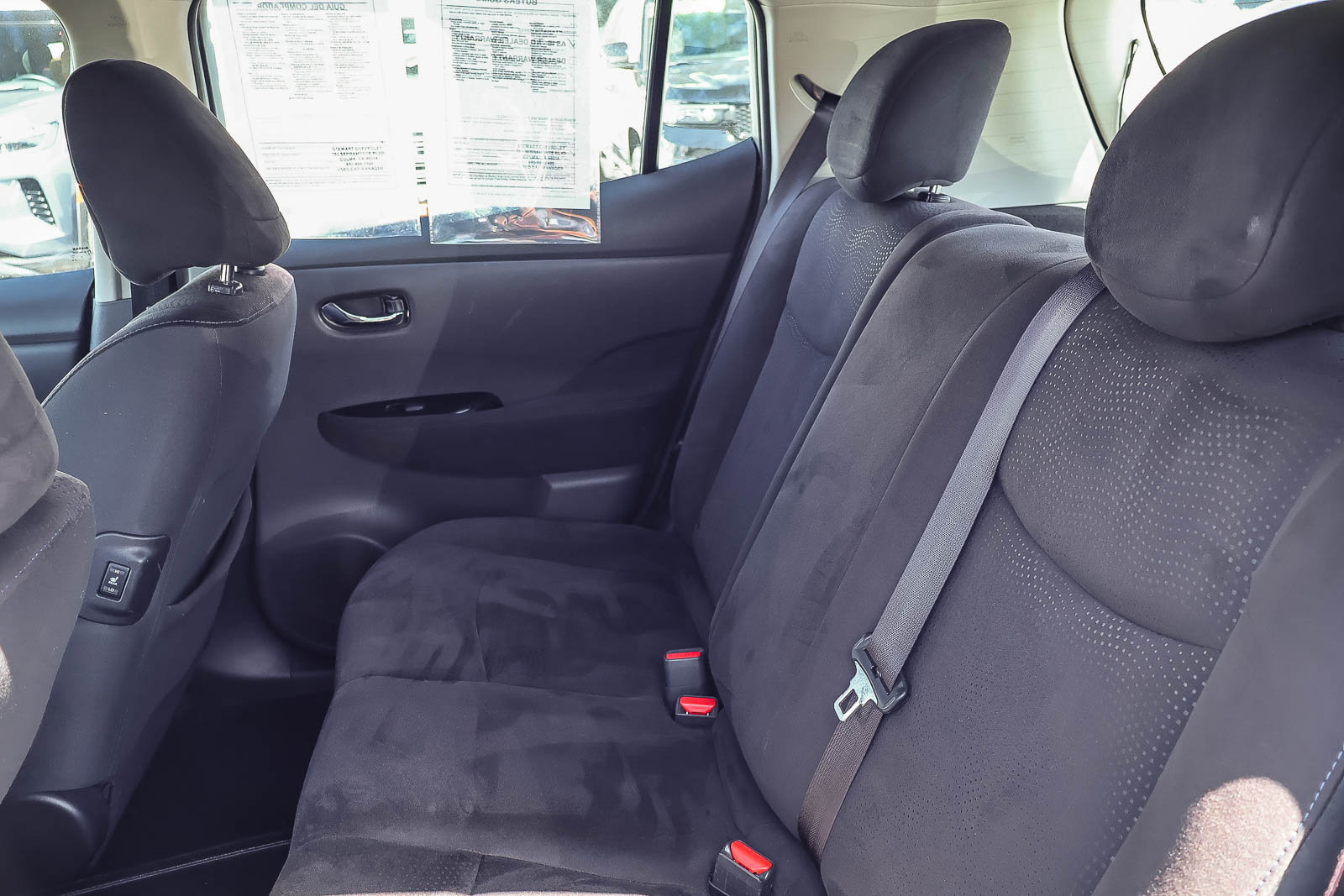 Used 2013 Nissan Leaf SV w/ LED & Quick Charge Pkg FWD image 14