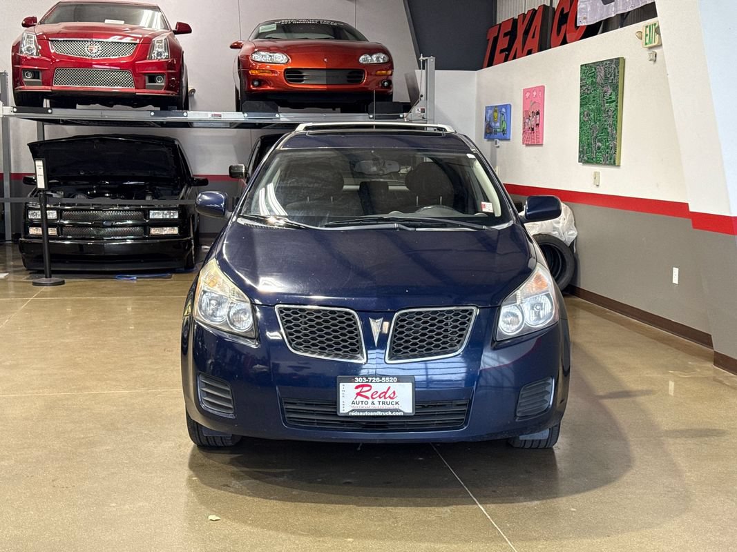Used 2010 Pontiac Vibe AWD w/ Sun And Sound Package image 21