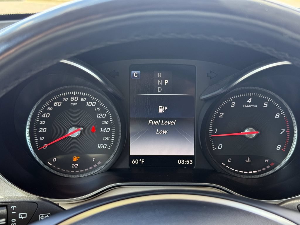 Used 2019 Mercedes-Benz GLC 300 4MATIC image 24