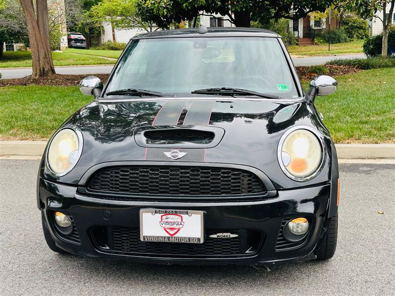 Used 2009 MINI Cooper John Cooper Works FWD image 4