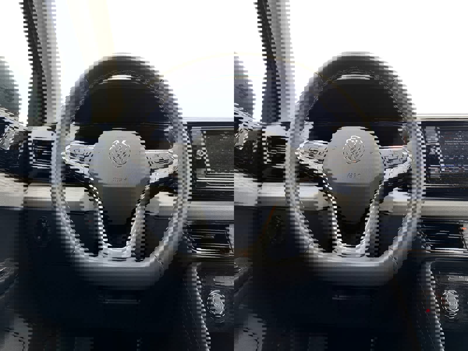 Used 2023 Volkswagen Taos S image 13