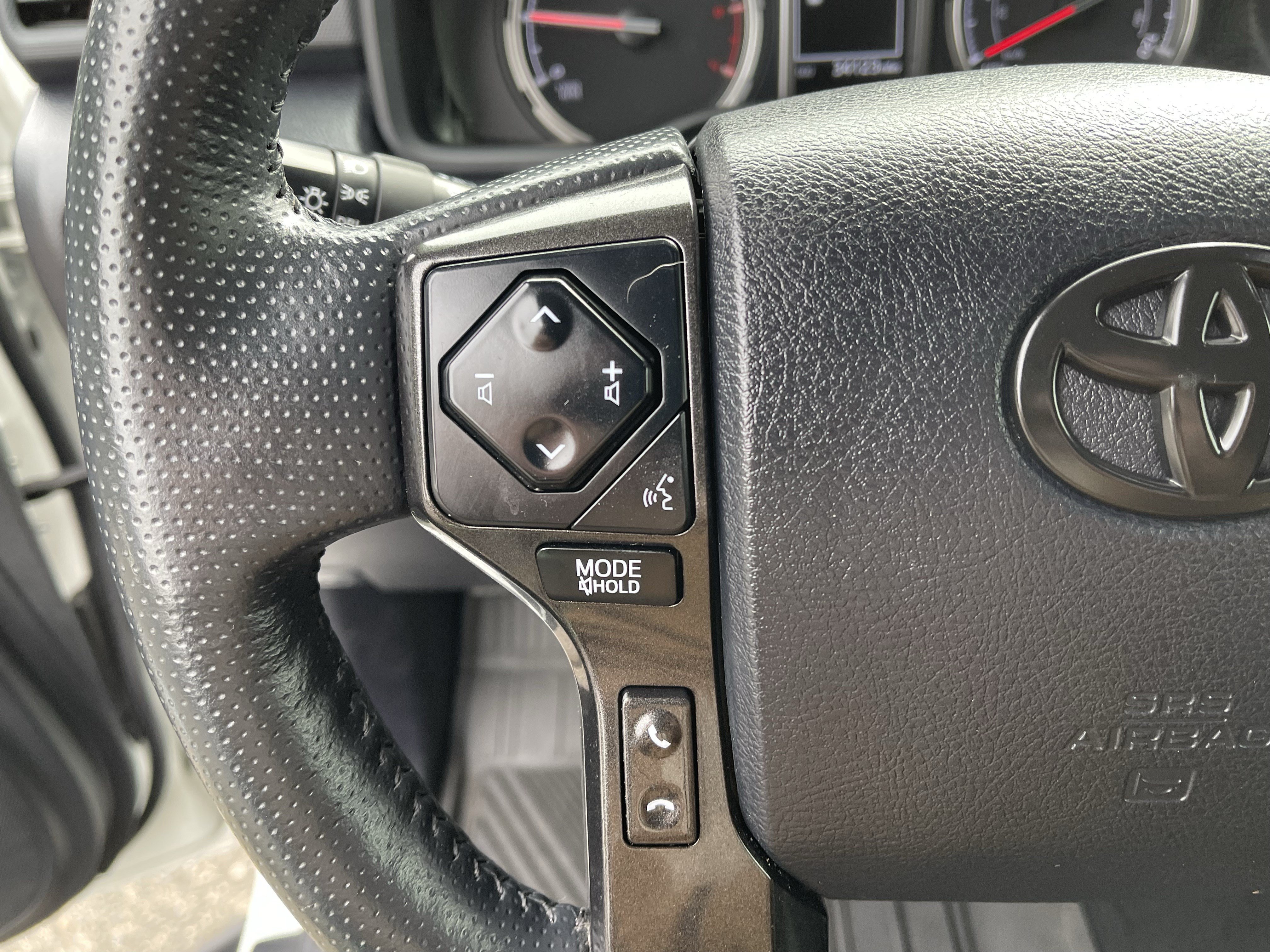 Certified 2023 Toyota 4Runner TRD Off-Road Premium AWD/4WD image 23