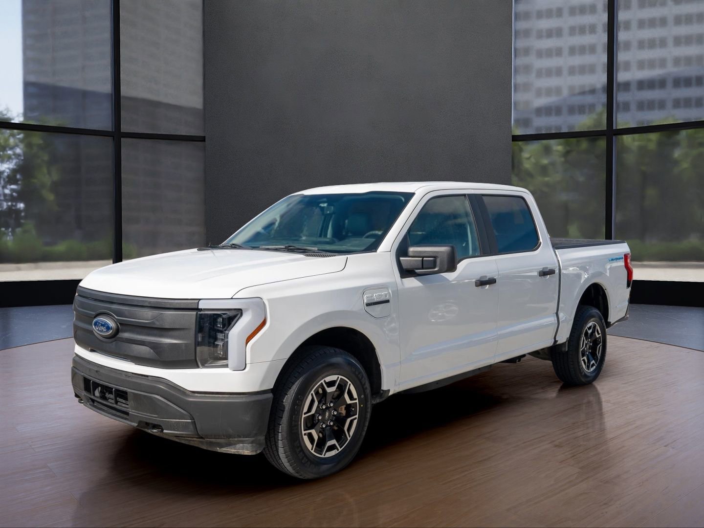 Used 2022 Ford F150 Lightning Pro image 1