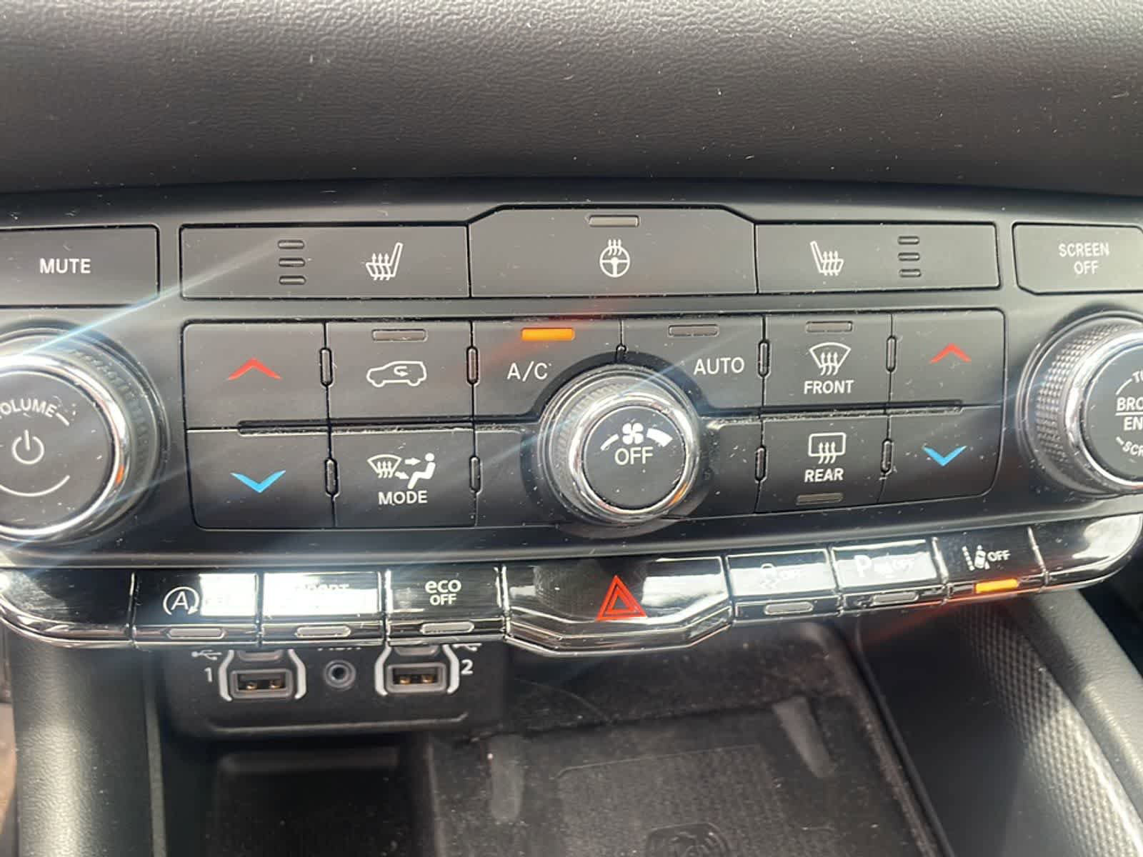 Used 2022 Dodge Durango GT AWD/4WD image 17