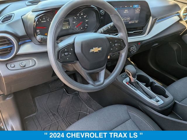 Certified 2024 Chevrolet Trax LS w/ LS Convenience Package image 16
