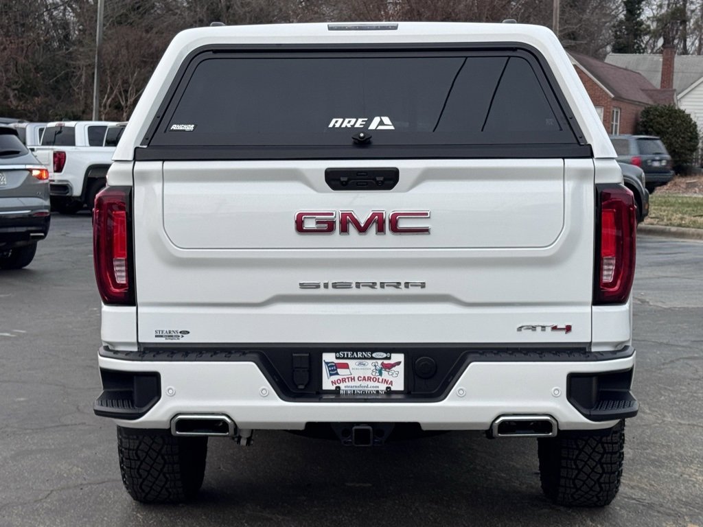 Used 2024 GMC Sierra 1500 AT4 w/ Technology Package image 17