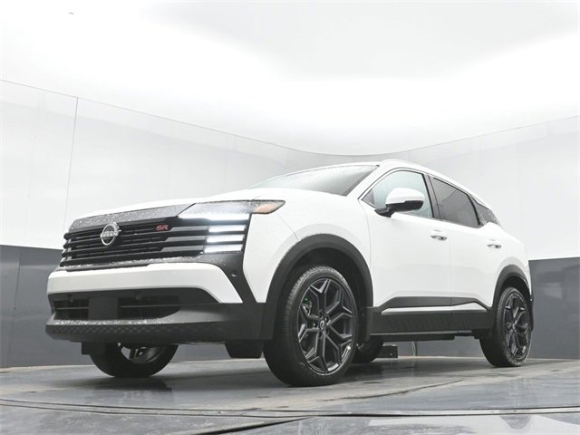 Used 2025 Nissan Kicks SR image 46