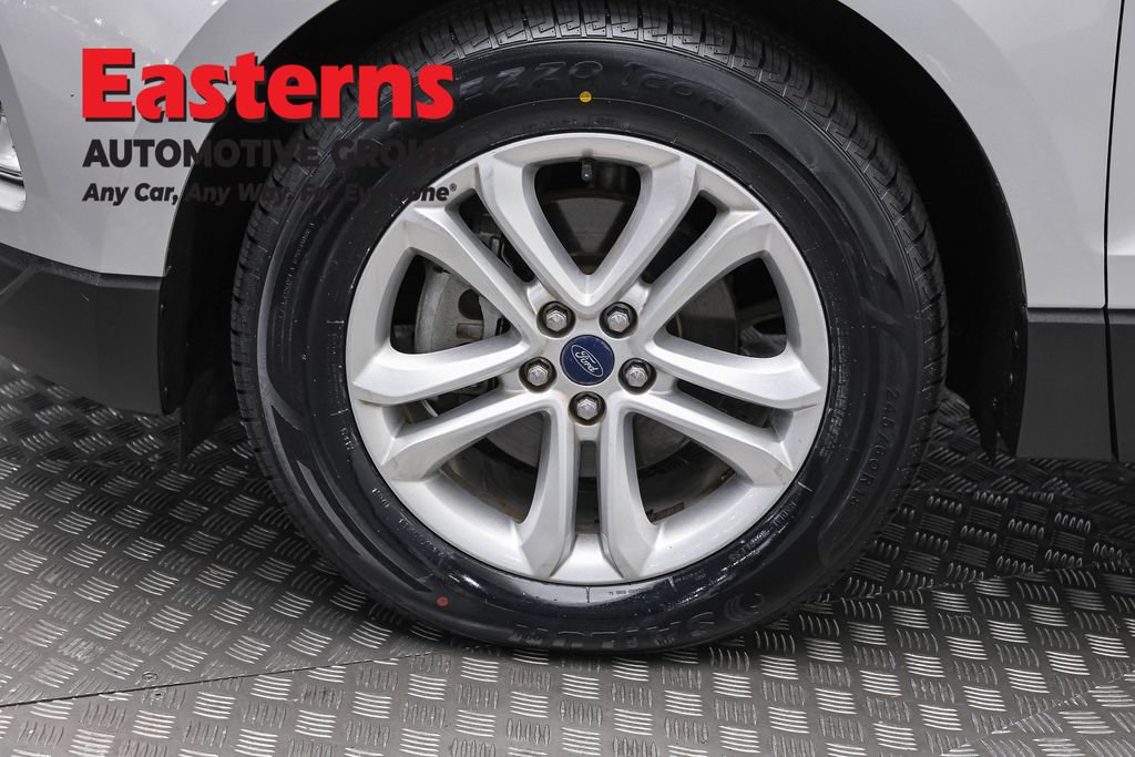 Used 2019 Ford Edge SEL w/ Equipment Group 201A FWD image 34
