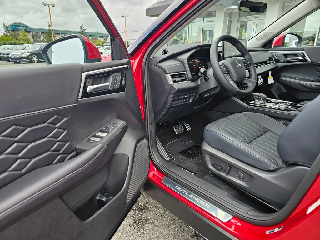 New 2026 Mitsubishi Outlander SEL AWD/4WD image 14
