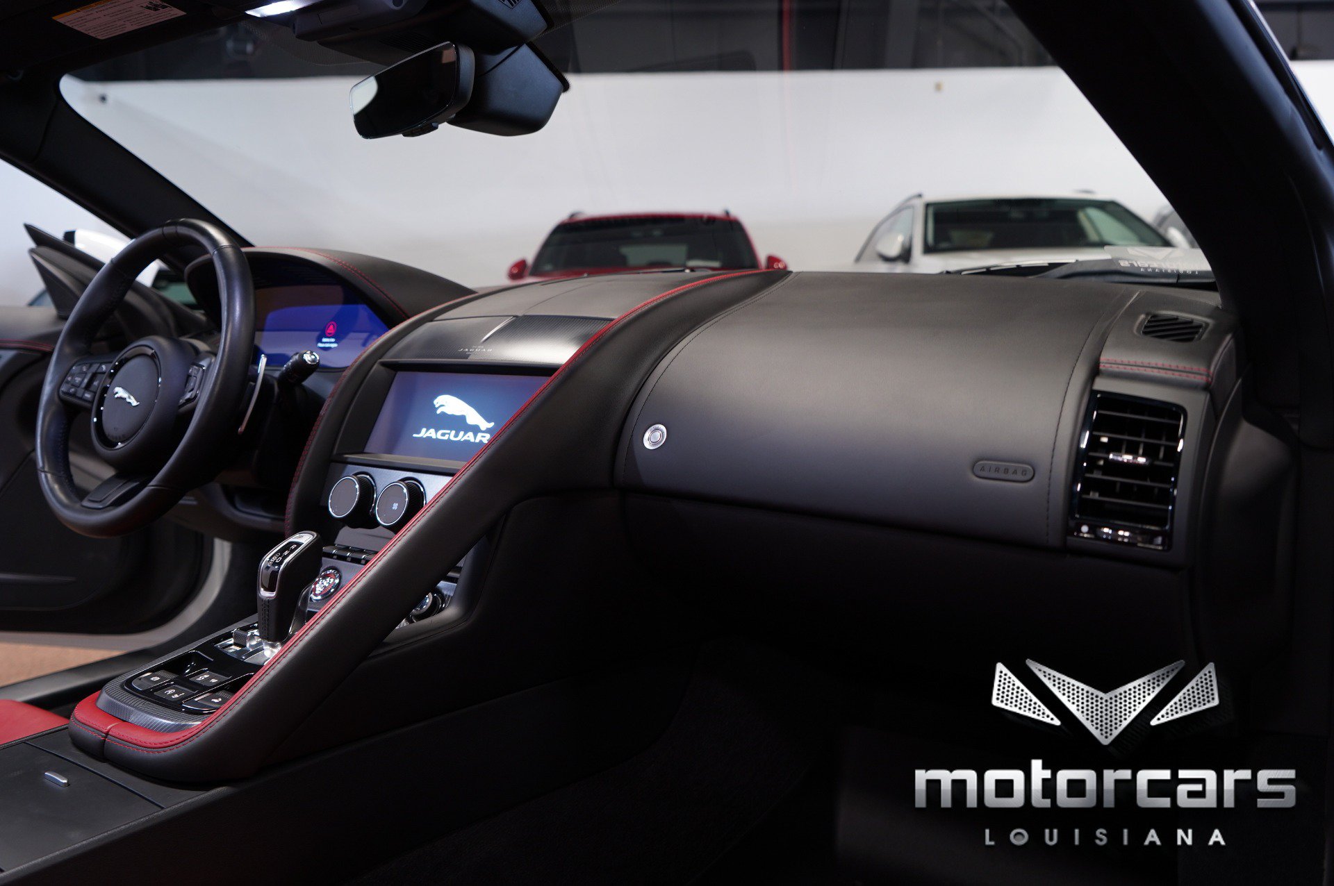 Used 2021 Jaguar F-TYPE R-Dynamic AWD/4WD image 28