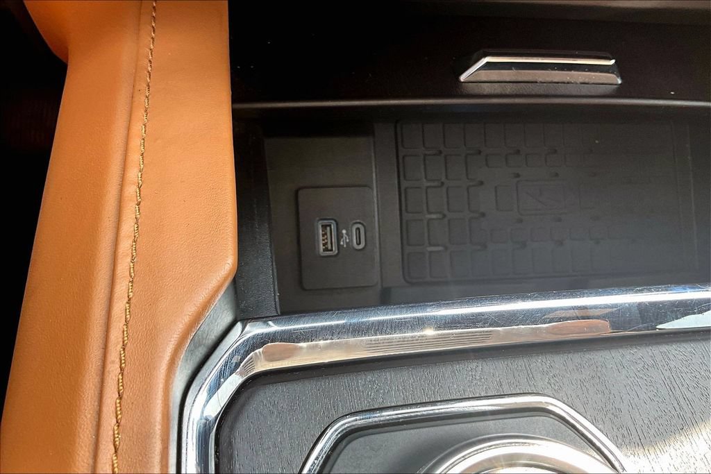 Used 2022 Ford Expedition Max Platinum AWD/4WD image 29