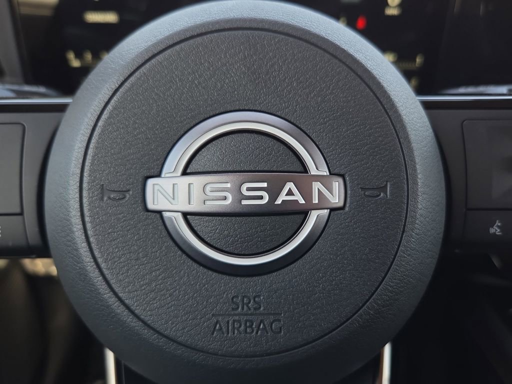 New 2026 Nissan Kicks SR w/ SR Premium Package image 5