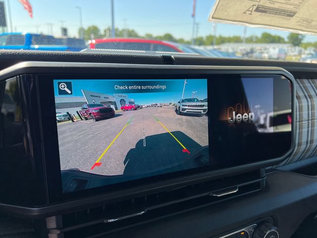 New 2026 Jeep Gladiator Mojave AWD/4WD image 18