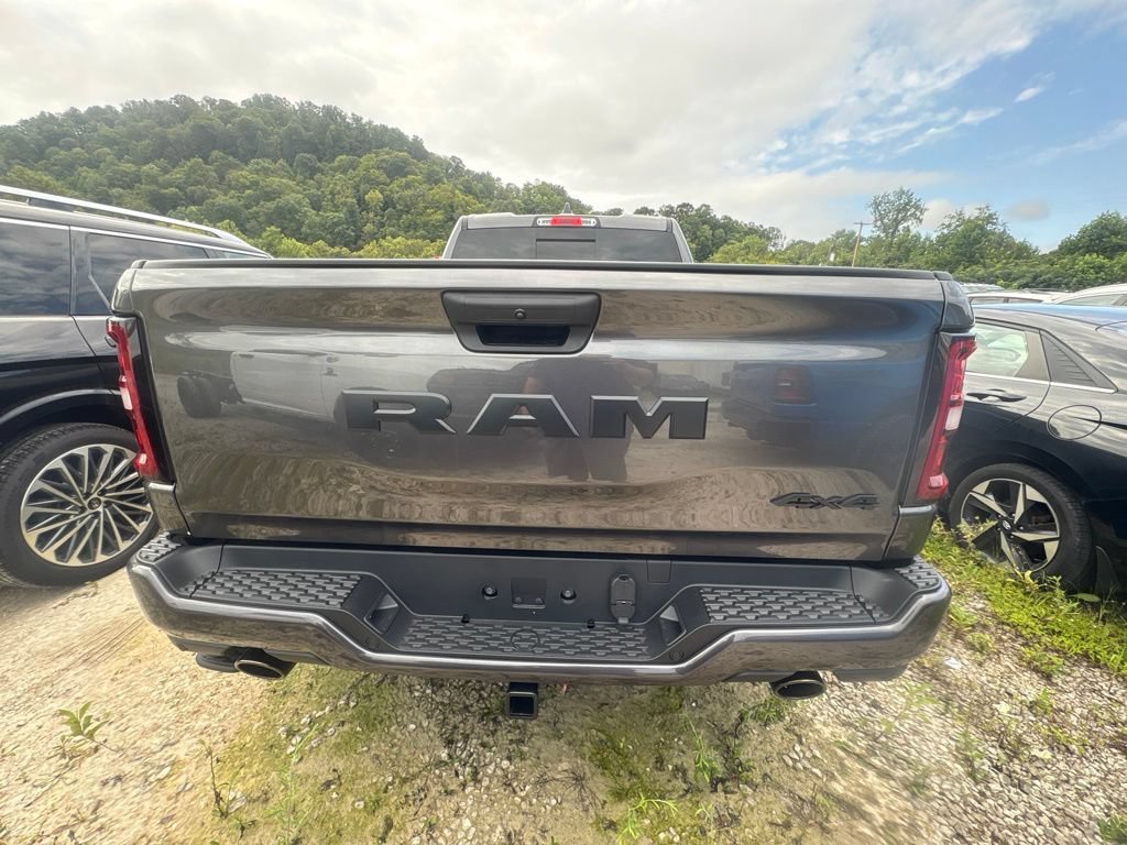 New 2026 RAM 1500 Express AWD/4WD image 6
