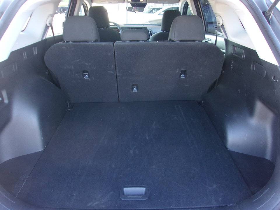 Used 2023 Kia Sportage LX image 23