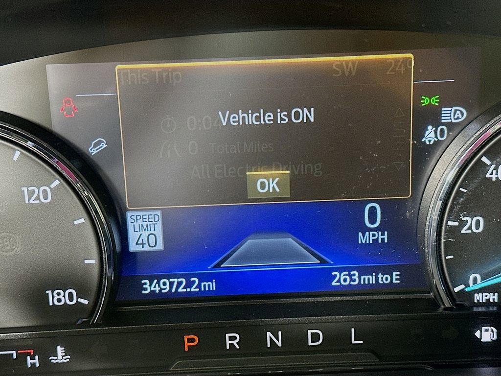 Used 2021 Ford Escape SE w/ Convenience Package image 17